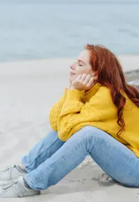 Praca nad morzem – pomysł na wakacje