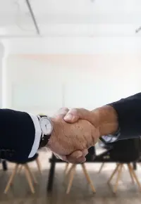 Rekrutacje skierowane do generacji „Silver”. Rozmowa z ekspertem