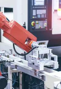 Automatyka i robotyka: studia z przyszłością?