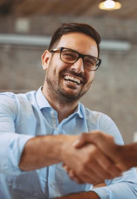 Awans zawodowy – stopnie, rozporządzenie, podanie, jak awansować