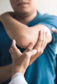 Chiropraktyk – kto to jest? Czym się zajmuje?