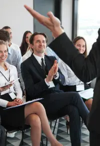 Dni otwarte w firmie: czy warto, jak organizować?