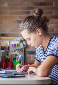 Jak urządzić domowe biuro?