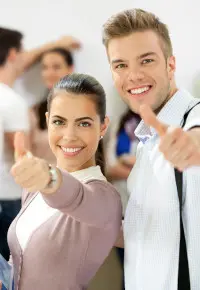 Idealna praca dla studenta – stanowiska pracy, które łatwo pogodzić ze studiami i nauką