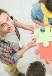 Imprezy integracyjne a oszczędności w firmie