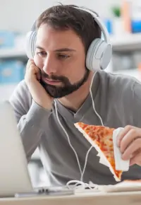 Praca zdalna w domu a dieta – jak zmieniają się nasze nawyki żywieniowe?