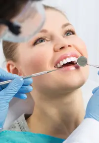 Czy dentysta może wystawić L4?