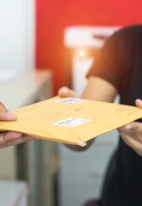  Listonosz – opis zawodu, godziny pracy, podanie, zarobki