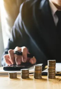 Cięcie kosztów w firmach – gdzie szukać oszczędności w firmie?