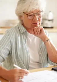 Zawieszenie emerytury – powody, skutki