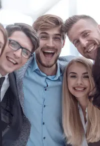 10 pozytywnych cech charakteru współpracownika