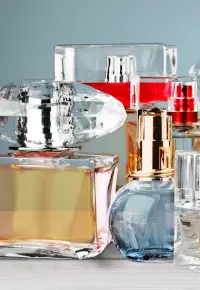 Perfumy do pracy – jakie wybrać? Jakich zapachów unikać?