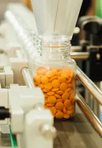 Przemysł farmaceutyczny – poszukiwane stanowiska pracy w branży farmaceutycznej