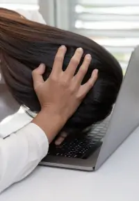 Poczta elektroniczna – powodem stresu w korporacji?