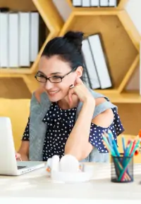 Praca zdalna w pełnym wymiarze – jak poprosić o nią szefa?