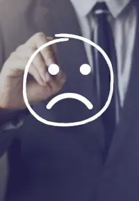 Pracodawca nie przestrzega przepisów – co zrobić, gdzie zgłosić