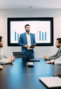 Prezentacja multimedialna – jak zrobić, aby nie zanudzić współpracowników?