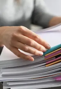 Raport z dnia pracy – kiedy obowiązuje, jak napisać, wzór