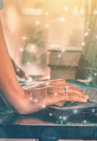 Marketing w mediach społecznościowych: zasady, kto się nim zajmuje?