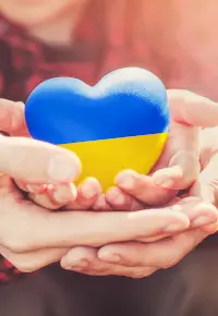 Допомога громадянам України у зв’язку з війною на території цієї країни – про що йдеться у законі?