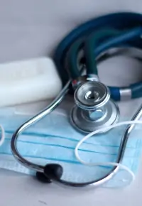 Lekarz wirusolog: informacje o zawodzie