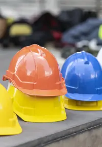 Wypadki na budowie – kto za nie odpowiada