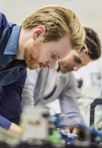 Zawody przyszłości – jaki zawód wybrać?