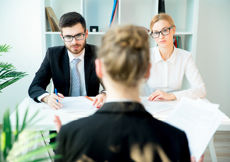 Rozmowa kwalifikacyjna – jak się przygotować, jak wygląda