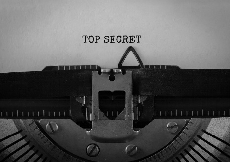 Tajemnica zawodowa – czym jest, kogo obowiązuje, zasady zwolnienia z tajemnicy
