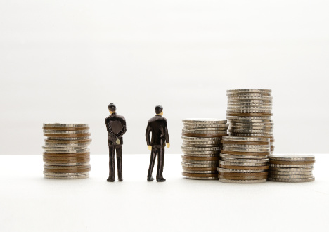 Potrącenia z wynagrodzenia - rodzaje, kolejność, potrącenia ustawowe i dobrowolne