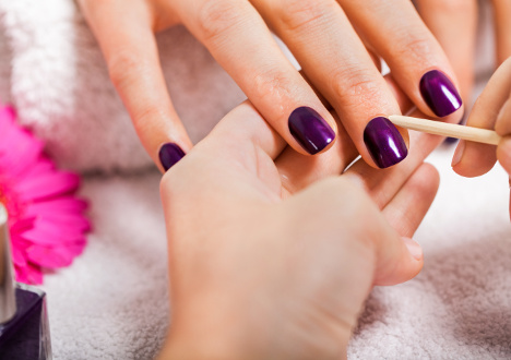 Kosmetyczka – jak zostać manicurzystką i otworzyć salon?