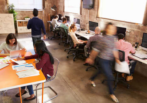 Firmy będą zatrudniać