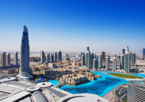 Praca w Dubaju - zarobki, podatki, oferty pracy