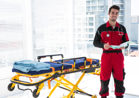 Ratownik medyczny - zarobki, jak zostać, uprawnienia, wymagania, kwalifikacje