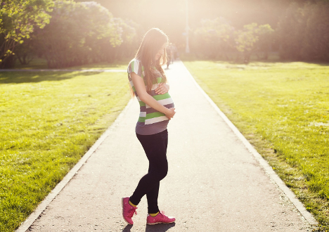 Zwolnienie lekarskie w ciąży - wypłacanie zasiłku