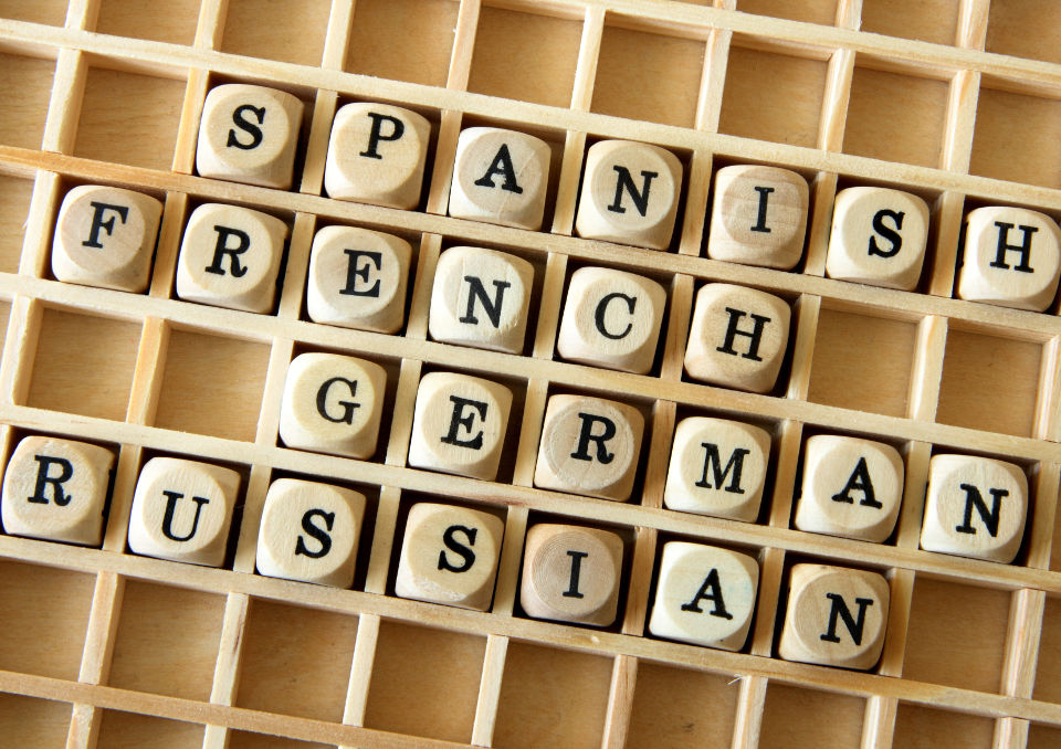 Praca za granicą bez języka – sezonowa, wakacyjna, dla młodych