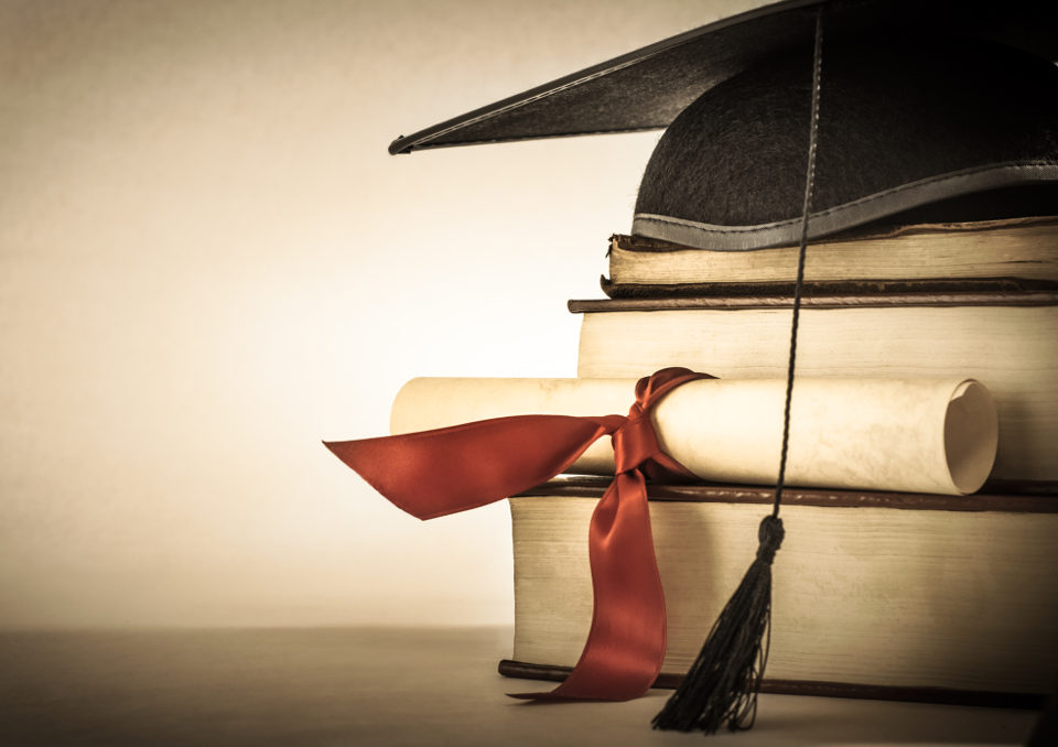 Czy studia wliczają się do lat pracy – studia dzienne i zaoczne, wymiar urlopu