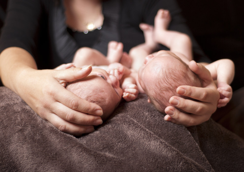Urlop macierzyński — ciąża bliźniacza, urlop przed porodem oraz ciąża na urlopie macierzyńskim 