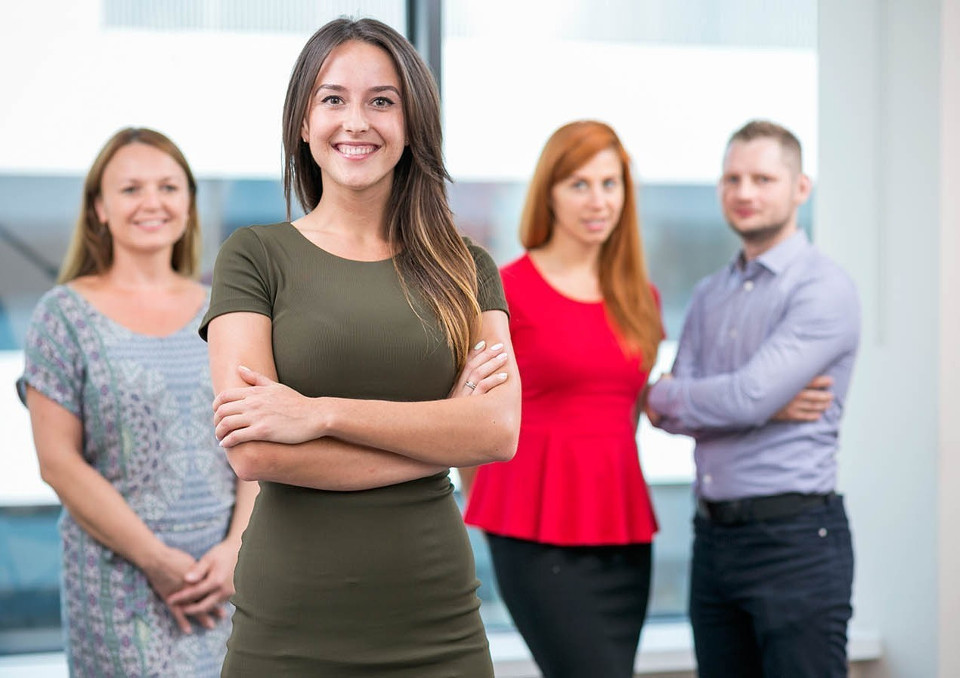 Tesco łowi ekspertów