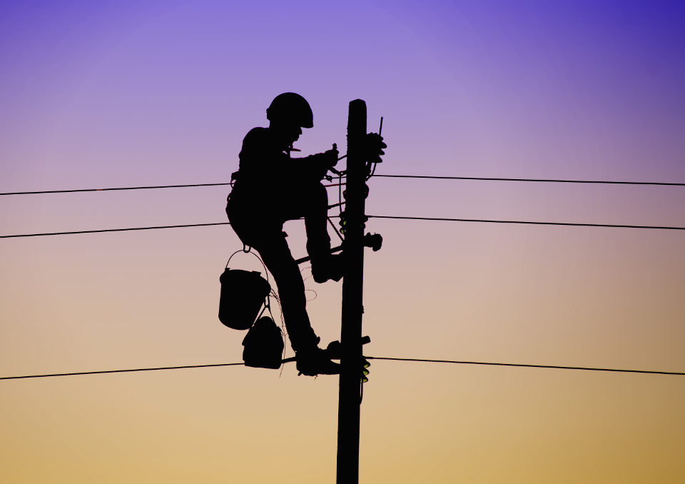 Elektryk - kim jest, praca, zarobki