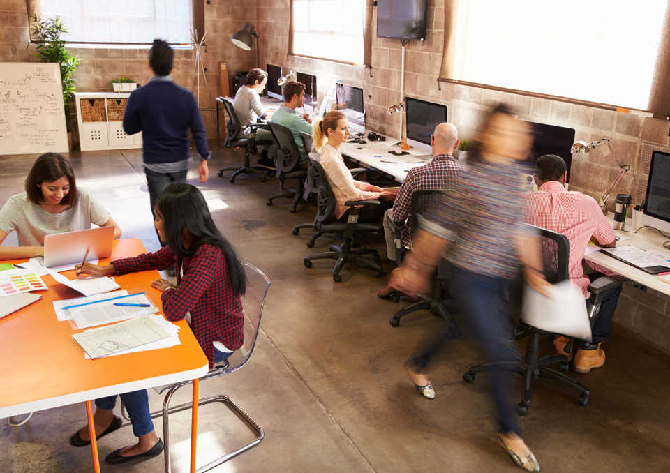 Firmy będą zatrudniać