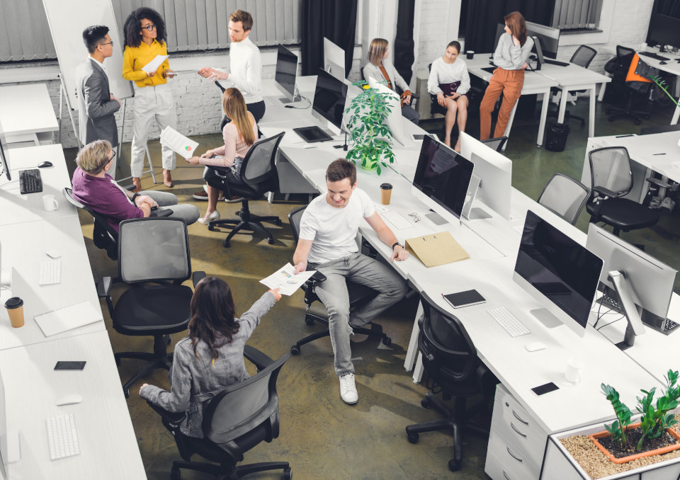 Znalezione obrazy dla zapytania: relacje w korporacji